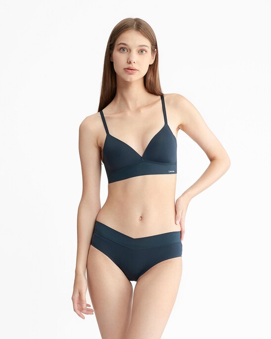 Invisibles Lightly Lined Triangle Bra