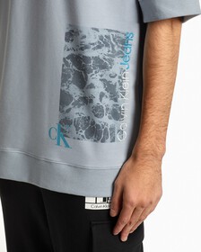 UNISEX INFINITE COOL WAVE PRINT SHORT SLEEVE SWEATSHIRT, SILVER SKY, hi-res