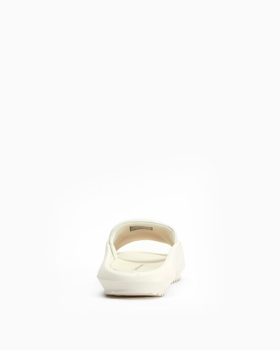 RECYCLED HYBRID SLIDERS