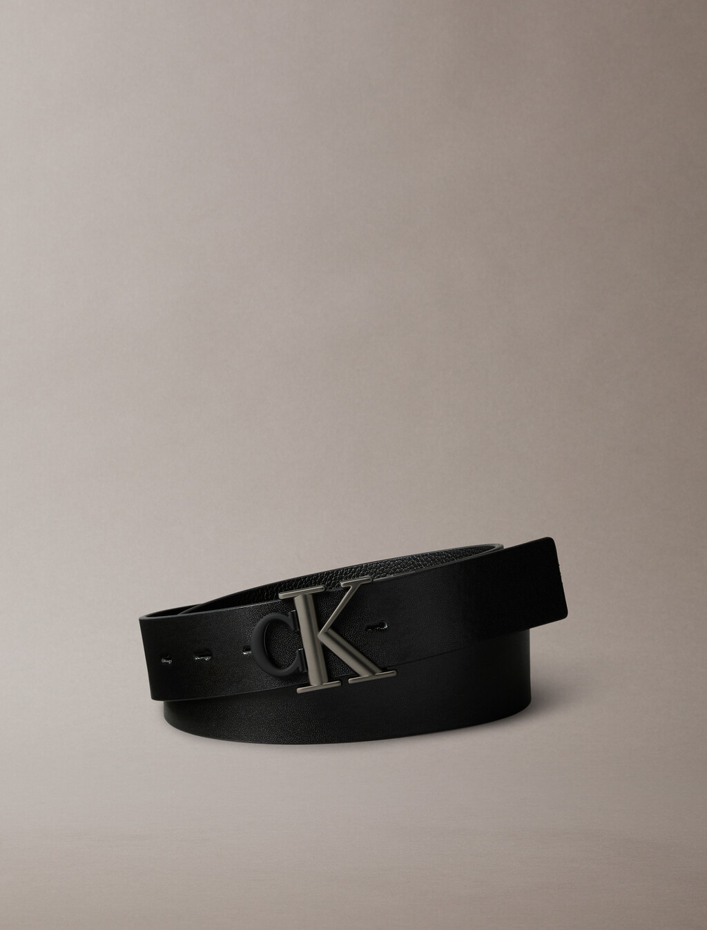 Monogram Plaque Buckle Reversible Belt 35mm, Black / Black / Black & Gunmetal, hi-res