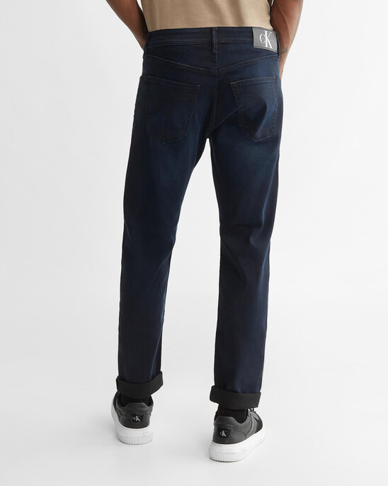 SUSTAINABLE LYOCELL MODERN TAPER JEANS