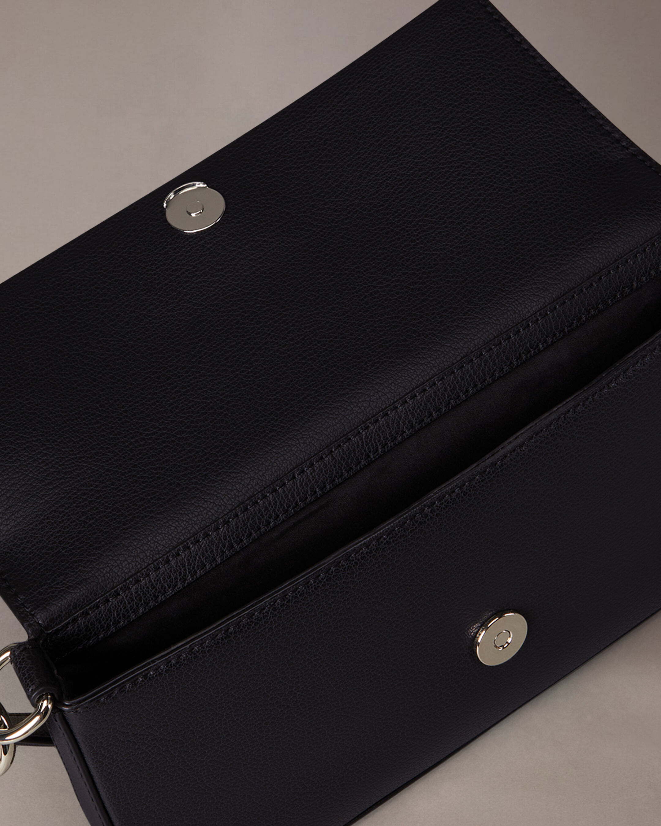 Minimal Monogram Flap Shoulder Bag | black | Calvin Klein