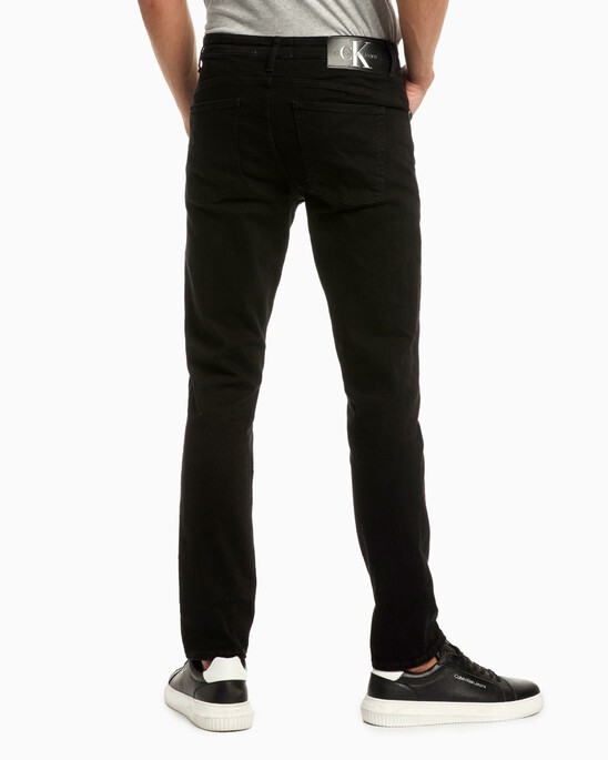 Core Body Skinny Jeans