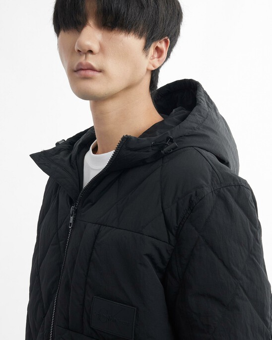 PACKABLE DOWN JACKET