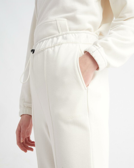 ESSENTIALS KNIT SWEATPANTS