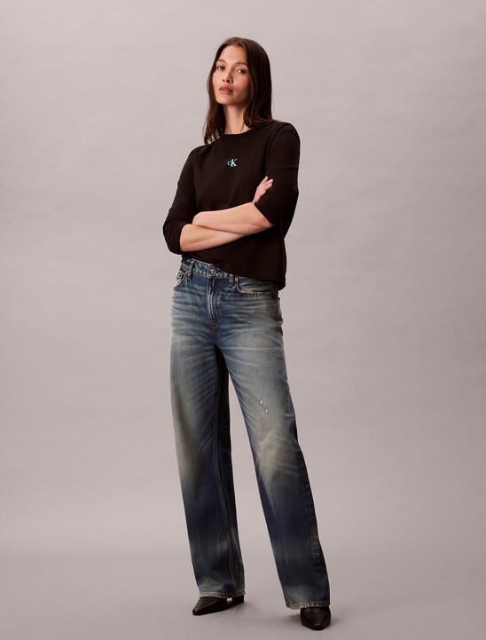 Ombre Logo Graphic Classic T-Shirt