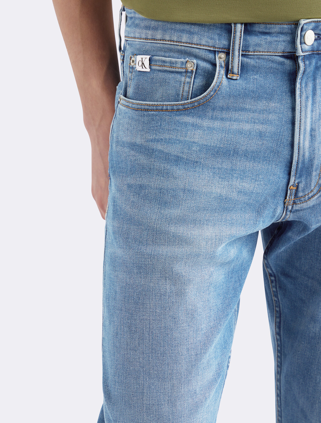 37.5 Authentic Straight Jeans, 077A BRIGHT MID, hi-res