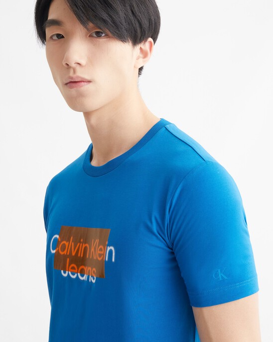 Movements Blurry Logo Slim Tee