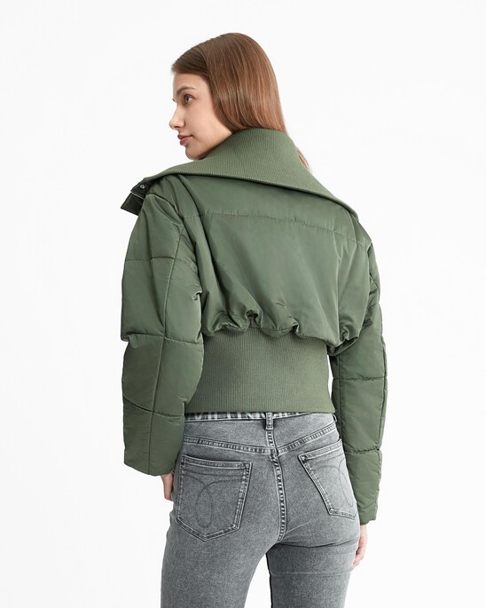 Short Ribbed Bomber