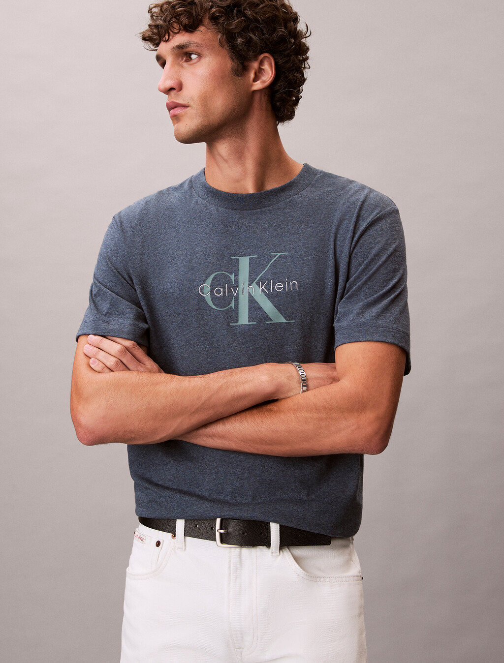 Monogram T-shirt, NEARLY NAVY HEATHER B8289, hi-res