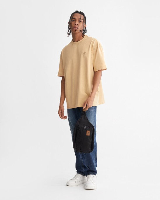 CALVIN LOGO CREW NECK TEE