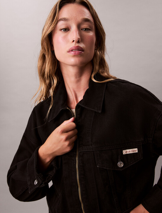 Cropped Zip Up Denim Jacket