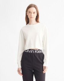 ESSENTIALS CROPPED LONG SLEEVE TEE, WHITE SUEDE, hi-res