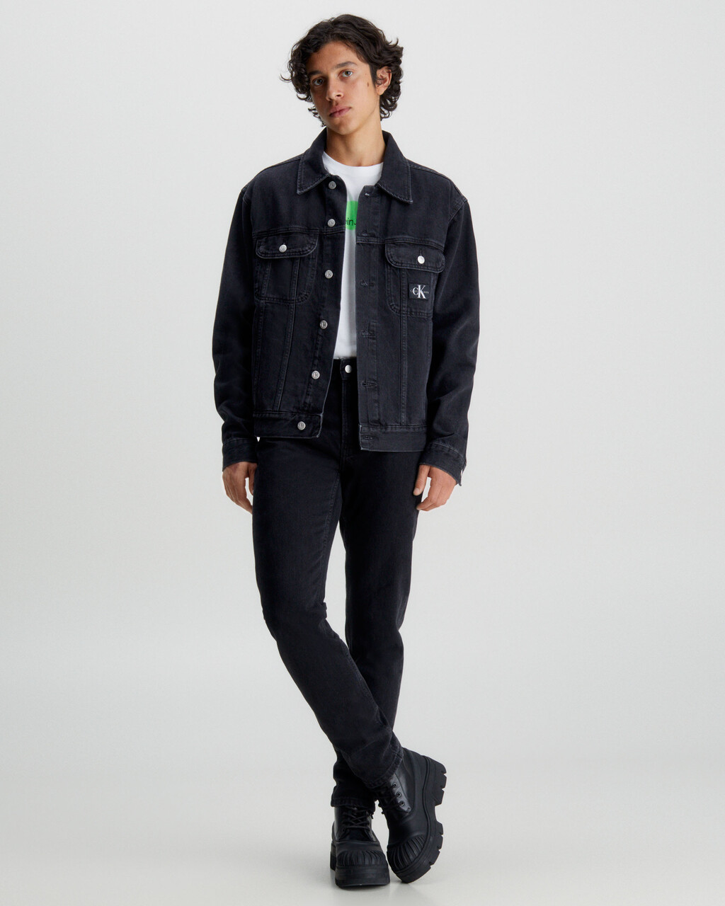 90'S Denim Jacket | Denim Black | Calvin Klein Singapore