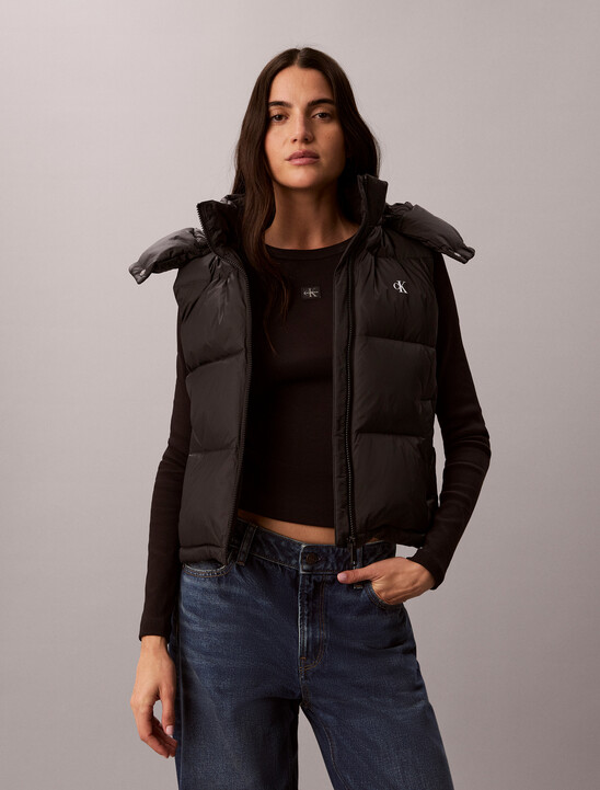 Essential Short Down Puffer Vest