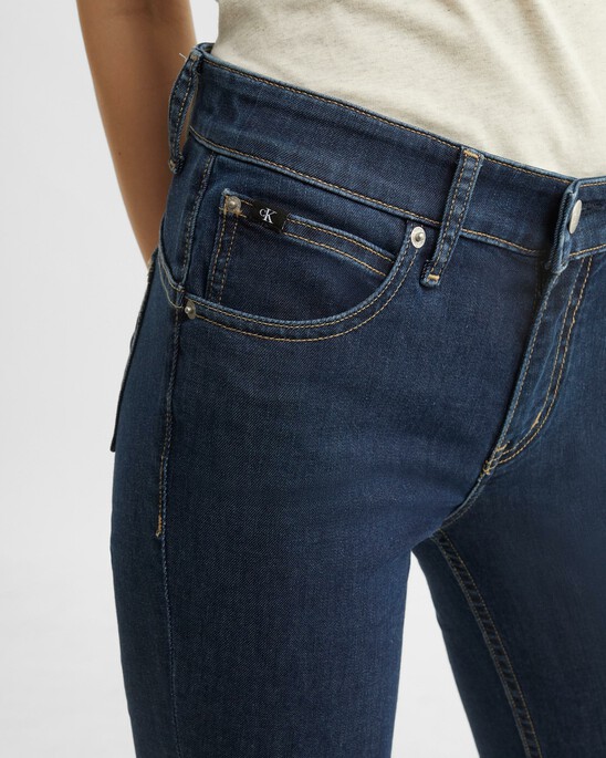 37.5 Body Ankle Jeans