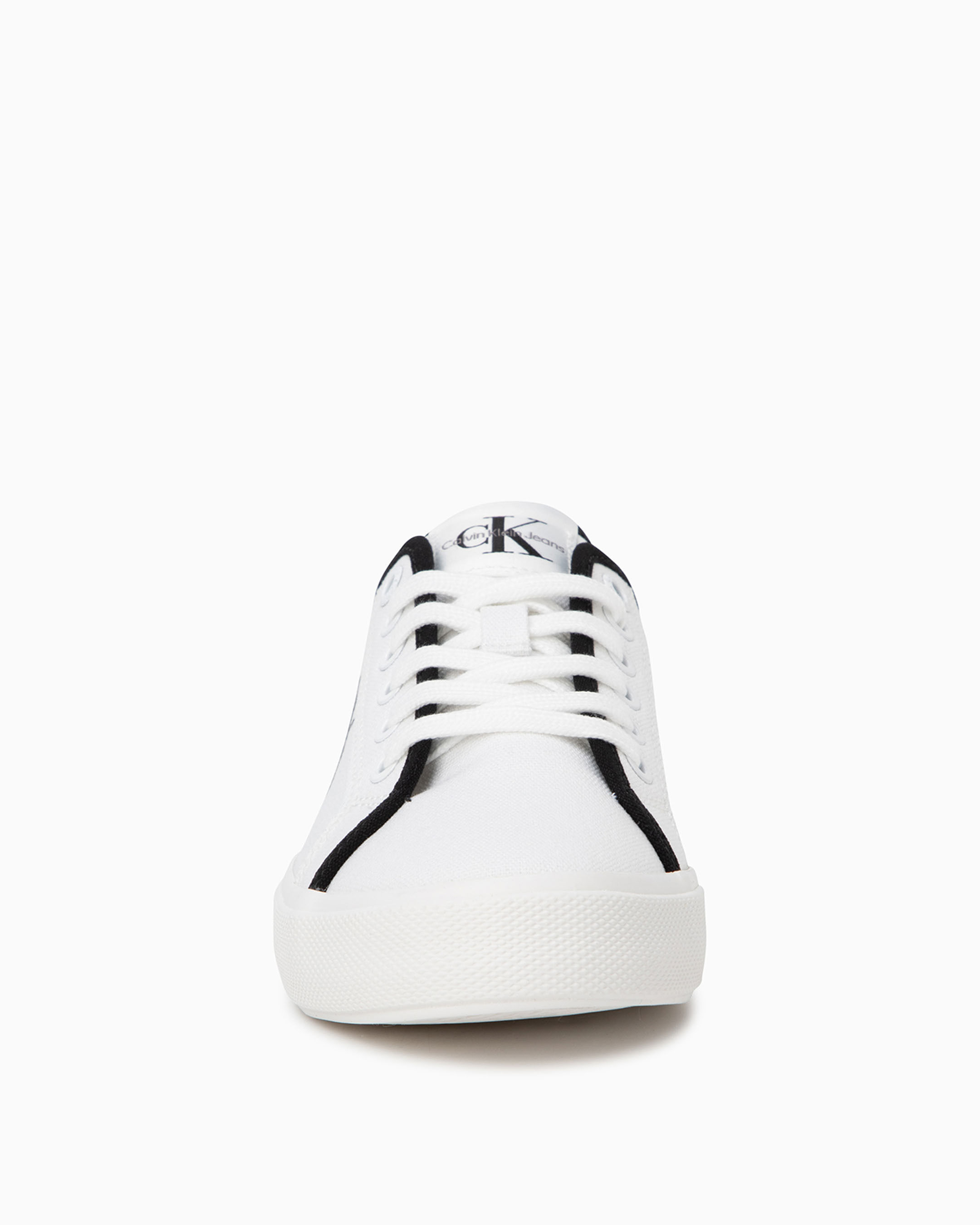White calvin klein discount sneakers