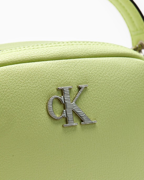 TEXTURED CAMERA BAG