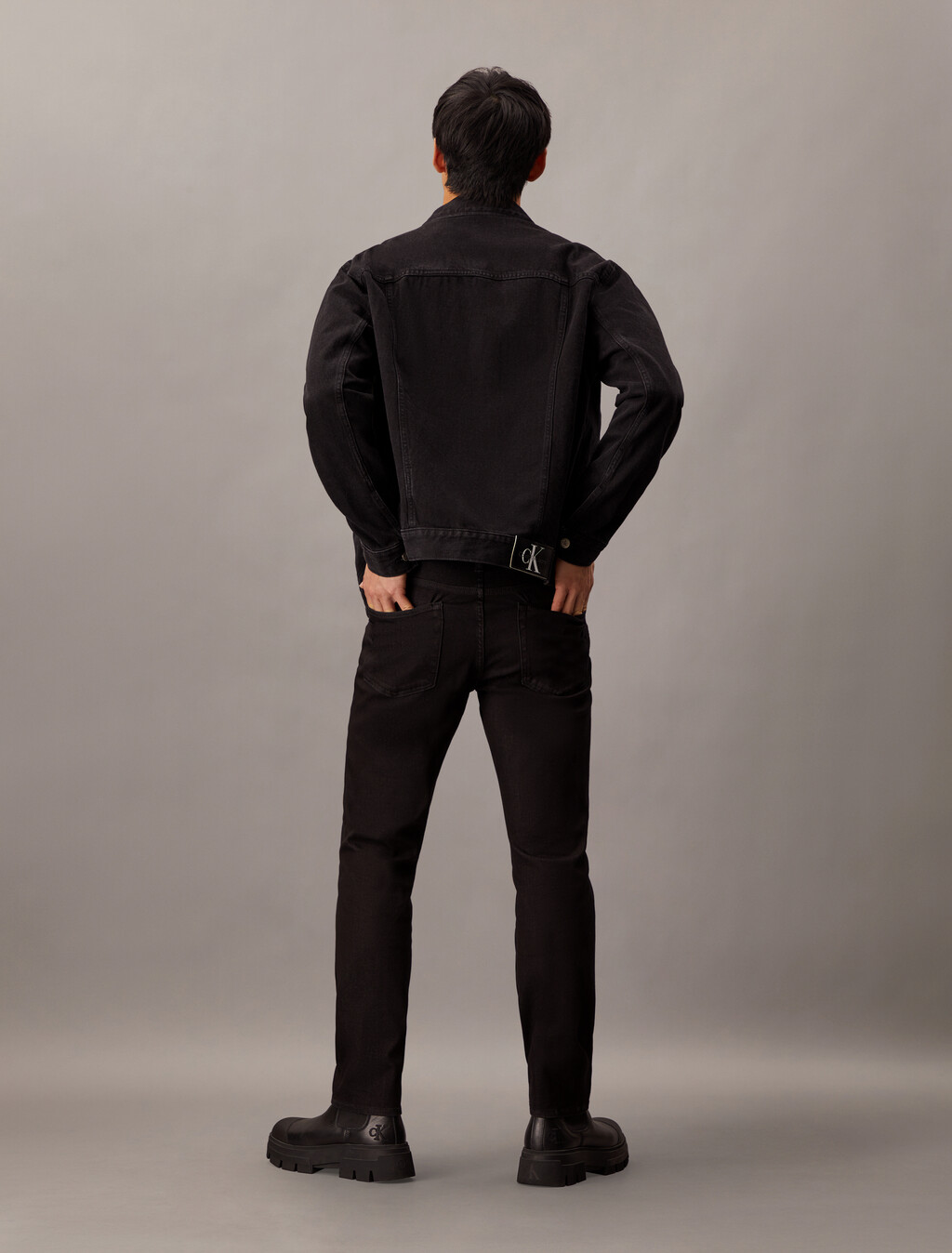 37.5 Bi-Stretch Slim Black Jeans, 055B BLACK, hi-res