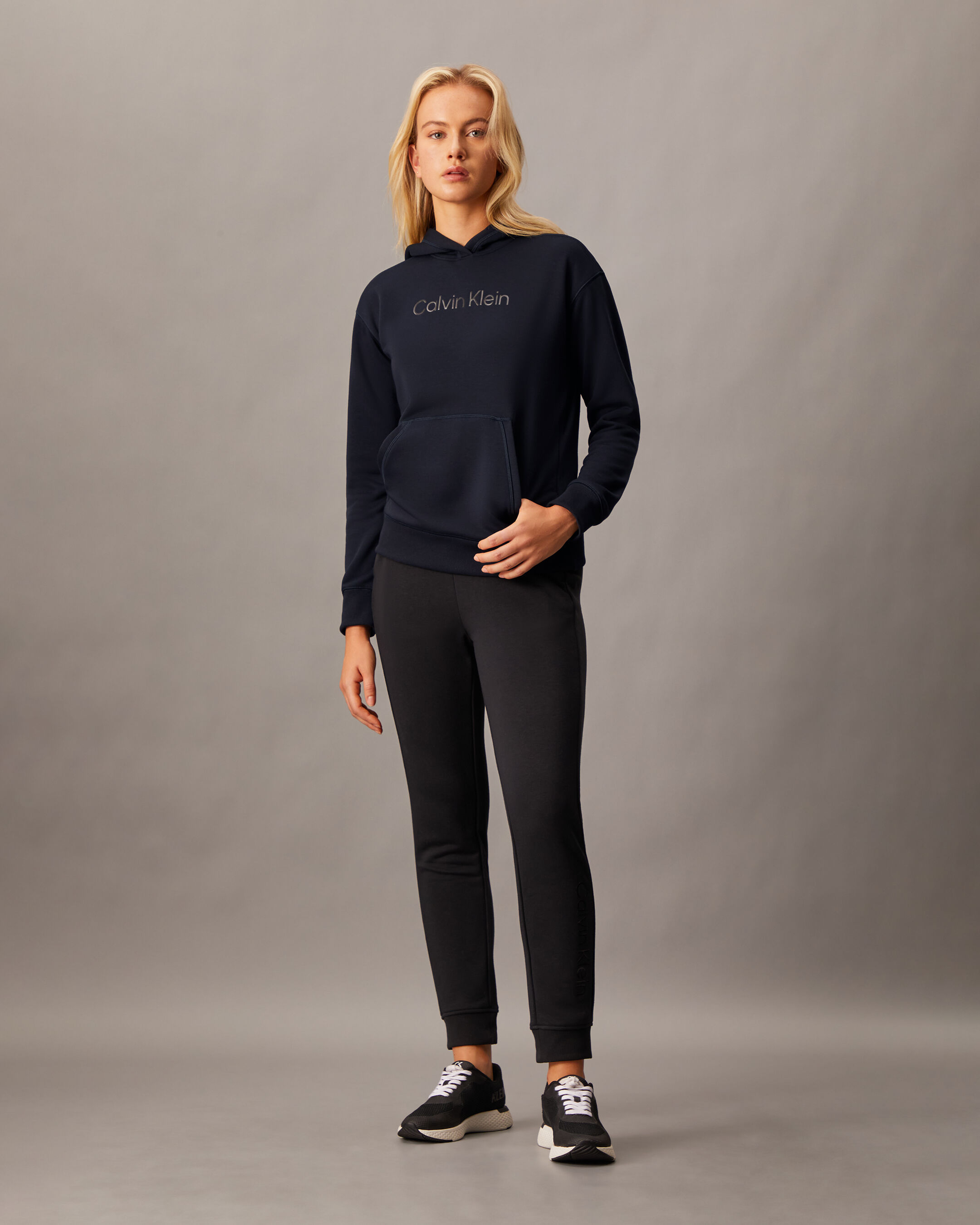 Calvin klein leggings and hoodie on sale