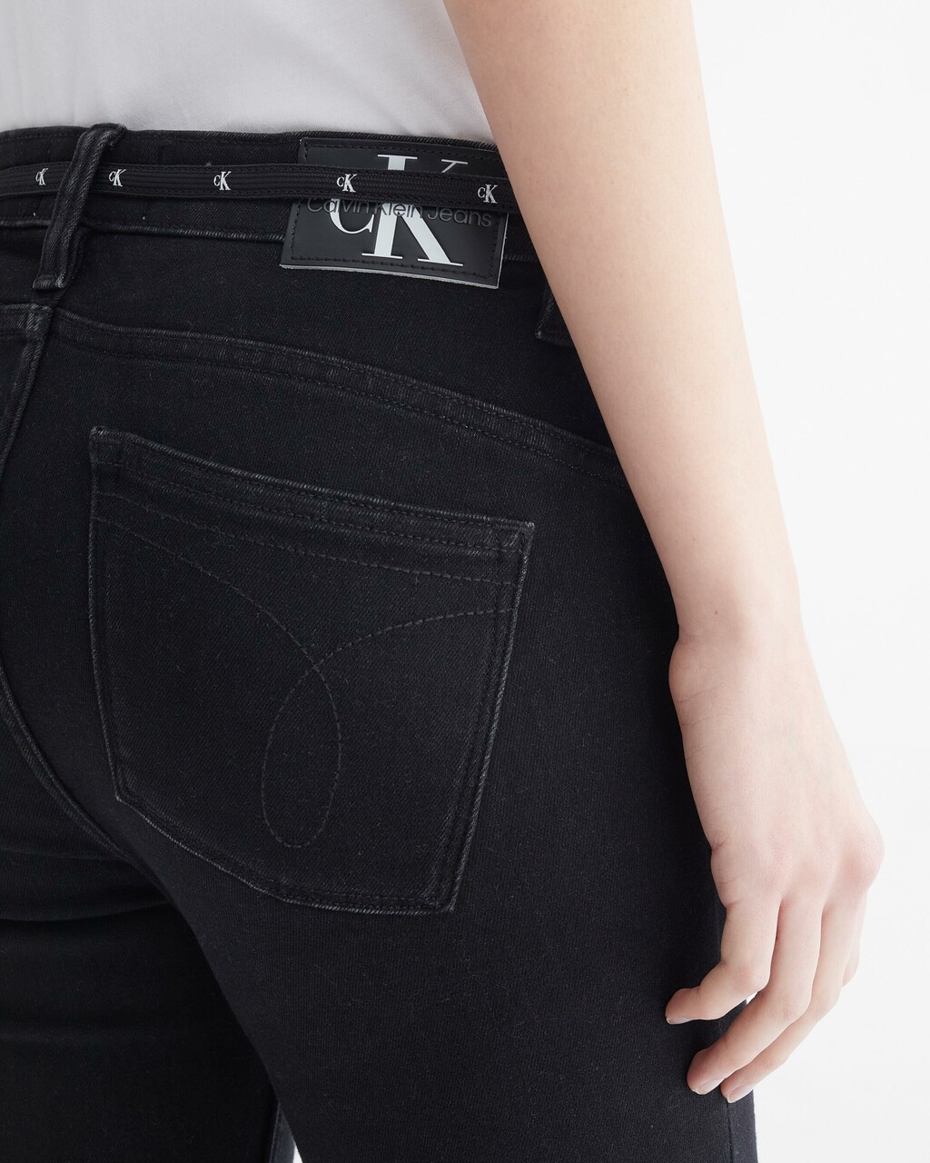 HIGH RISE SLIM BOOTCUT BODY JEANS, Washed Black Hem Embro, hi-res