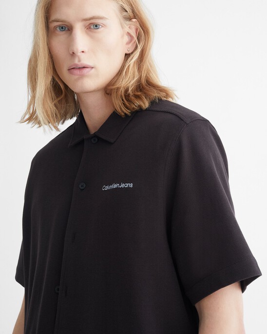WAFFLE KNIT BUTTON-UP SHIRT