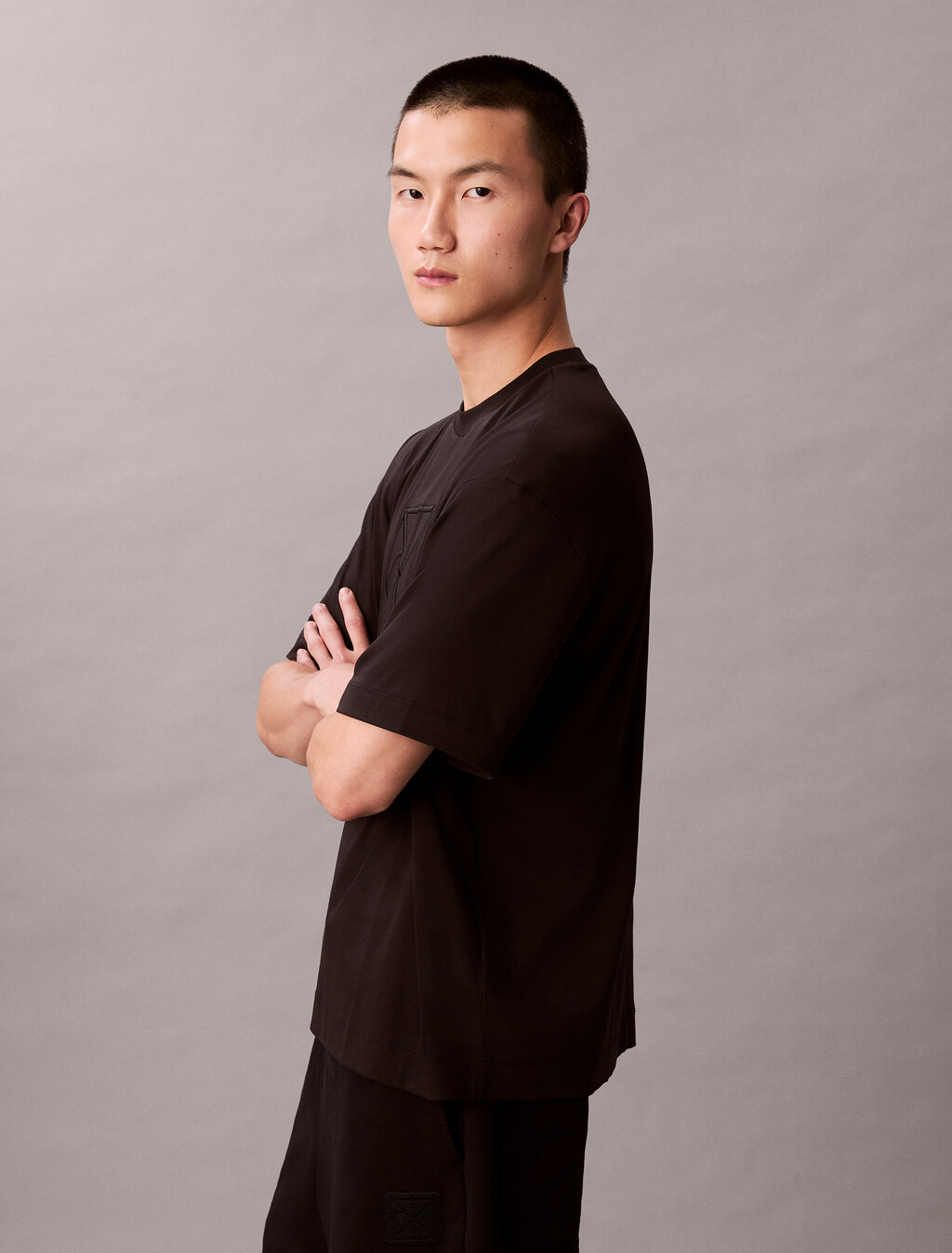 Relaxed Premium Interlock Emblem Logo T-Shirt, Black, hi-res