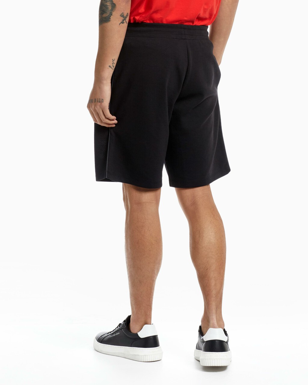 ATHLEISURE TWILL INTERLOCK PIPED SWEAT SHORTS, BLACK BEAUTY 00, hi-res