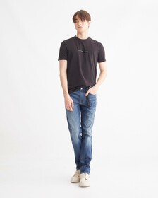Winter Whites Tee, Ck Black, hi-res